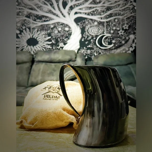 Black Viking Drinking Horn Mug large - Picture 1 of 12